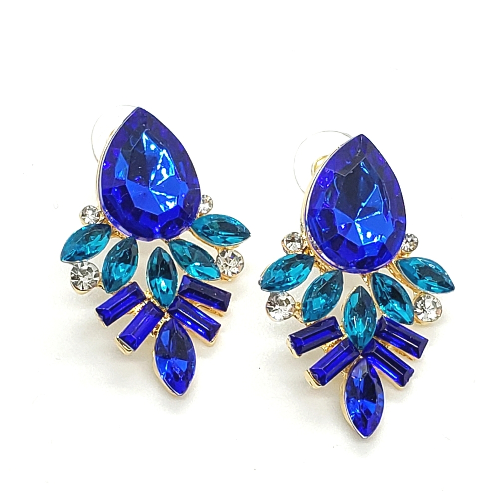 NEW Gorgeous Blue Rhinestone Crystal Earrings